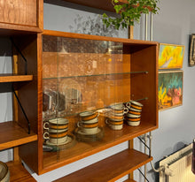 Afbeelding in Gallery-weergave laden, Poul Cadovius, Royal System, Wandsysteem