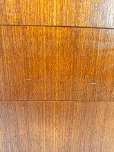 Afbeelding in Gallery-weergave laden, Scandinavische Teak Secretaire