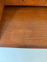 Afbeelding in Gallery-weergave laden, Scandinavische Teak Secretaire