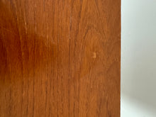 Afbeelding in Gallery-weergave laden, Scandinavische Teak Secretaire