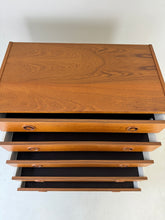 Afbeelding in Gallery-weergave laden, Scandinavische Teak Ladekast