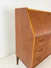 Afbeelding in Gallery-weergave laden, Zweedse Teak Secretaire
