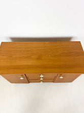 Afbeelding in Gallery-weergave laden, Zweedse Vintage Kast