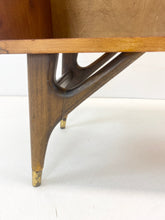 Afbeelding in Gallery-weergave laden, Kleine Teak Boekenkast