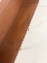 Afbeelding in Gallery-weergave laden, Vintage Teak Bureau