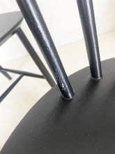 Afbeelding in Gallery-weergave laden, FDB Møbler Spijlenstoelen, 1960s