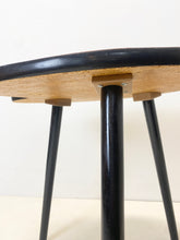 Afbeelding in Gallery-weergave laden, Roze bijzettafel