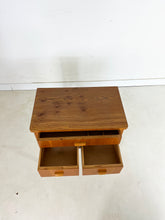 Afbeelding in Gallery-weergave laden, Vintage Nachtkastje