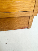 Afbeelding in Gallery-weergave laden, Børge Mogensen Tallboy, Eiken Fineer