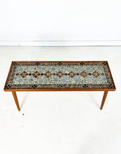 Afbeelding in Gallery-weergave laden, Vintage Mozaïek Bijzettafeltje