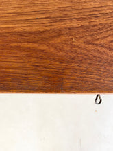 Afbeelding in Gallery-weergave laden, Lage Teak Kast