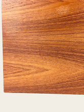 Afbeelding in Gallery-weergave laden, Lage Teak Kast