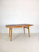 Load image into Gallery viewer, Teak Eettafel uit Zweden