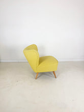 Load image into Gallery viewer, Gele Vintage Fauteuils (set van 2)