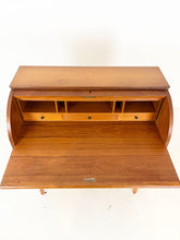 Afbeelding in Gallery-weergave laden, Scandinavisch Teak Secretaire
