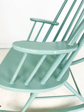 Load image into Gallery viewer, Schommel Stoel (Opknapper)