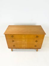 Afbeelding in Gallery-weergave laden, Zweeds Berken Ladekast