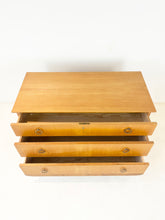Afbeelding in Gallery-weergave laden, Zweeds Berken Ladekast