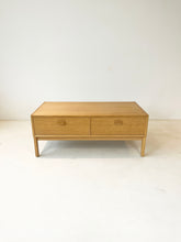 Afbeelding in Gallery-weergave laden, Laag tv-meubel / Ladekast, Ulferts