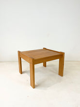 Afbeelding in Gallery-weergave laden, Cute Square Coffee Table