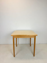 Afbeelding in Gallery-weergave laden, Edsbyverken Tafel