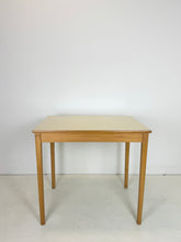 Afbeelding in Gallery-weergave laden, Kleine Edsbyverken Tafel