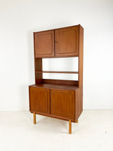 Afbeelding in Gallery-weergave laden, Teak Buffetkast