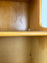 Afbeelding in Gallery-weergave laden, Vintage Scandinavische Wandmeubel