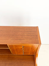 Afbeelding in Gallery-weergave laden, Vintage Scandinavische Secretaire