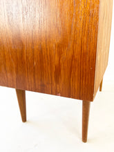 Afbeelding in Gallery-weergave laden, Vintage Scandinavische Secretaire