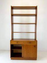 Afbeelding in Gallery-weergave laden, Teak Boekenkast uit Zweden (2/2)