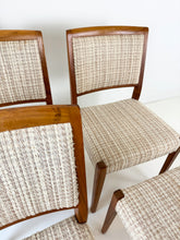 Afbeelding in Gallery-weergave laden, Teak Stoelen (set van 4)