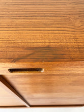 Load image into Gallery viewer, Vintage Scandinavisch Archievkast