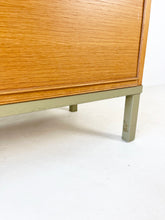 Afbeelding in Gallery-weergave laden, Vintage Archiefkast