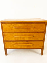Load image into Gallery viewer, Kleine Vintage Ladekast