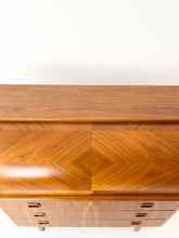 Load image into Gallery viewer, Vintage Scandinavische Secretaire