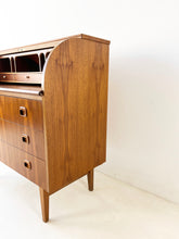 Load image into Gallery viewer, Vintage Scandinavische Secretaire