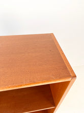 Load image into Gallery viewer, Deense Lage Boekenkast