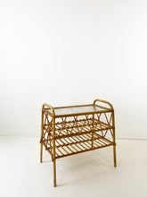 Afbeelding in Gallery-weergave laden, Rotan Bijzettafeltje