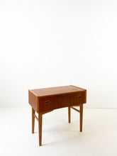 Afbeelding in Gallery-weergave laden, Nachtkastje