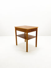 Afbeelding in Gallery-weergave laden, Teak Vintage Nachtkastje