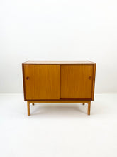 Afbeelding in Gallery-weergave laden, Teak Kast