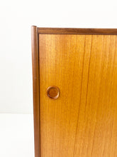 Afbeelding in Gallery-weergave laden, Teak Kast
