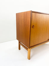 Afbeelding in Gallery-weergave laden, Teak Kast