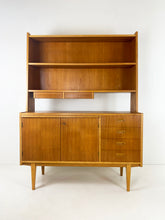 Afbeelding in Gallery-weergave laden, Teak Wandkast