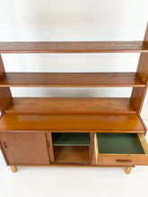 Afbeelding in Gallery-weergave laden, Scandinavische Teak Wandkast