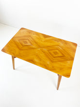 Afbeelding in Gallery-weergave laden, Berken Tafel