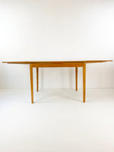 Afbeelding in Gallery-weergave laden, Edsbyverken Eettafel