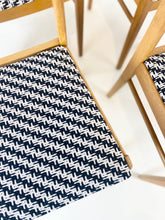 Afbeelding in Gallery-weergave laden, 4 Eetkamerstoelen