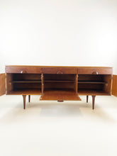 Afbeelding in Gallery-weergave laden, Mid-century Dressoir